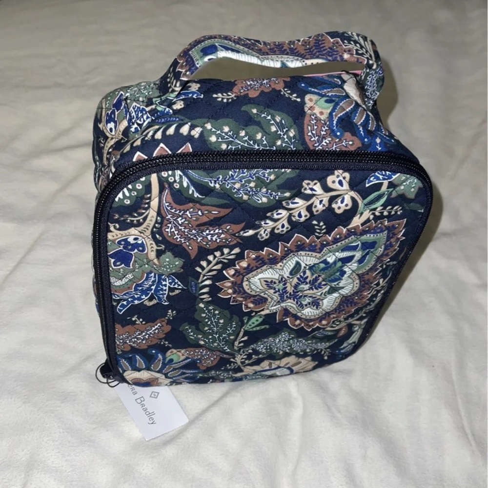 SOLD Vera Bradley Lunch Box NWT